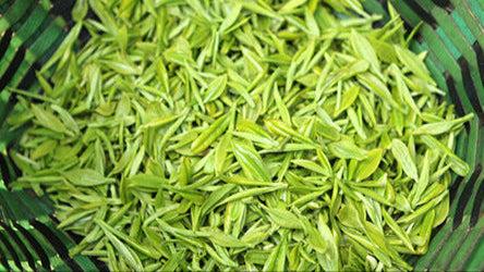biluochun-tea-leaves